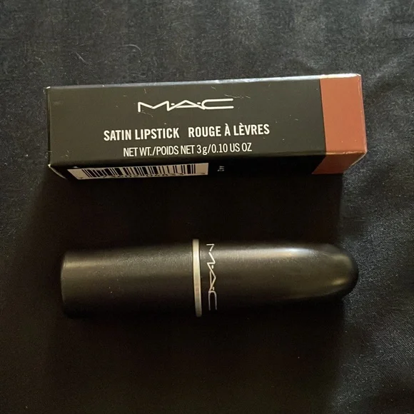 Satin lipstick - cherish - Picture 3 of 7